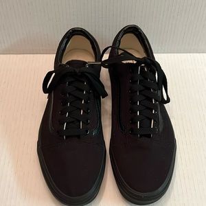 Vans Old School All Black Sneaker